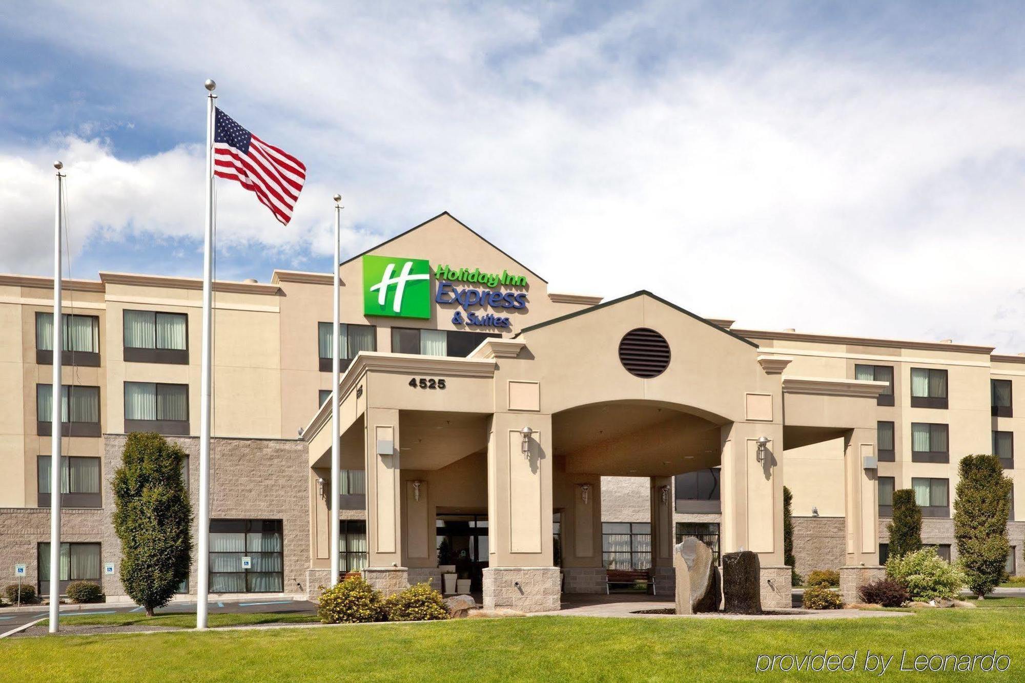 Holiday Inn Express Hotel & Suites Pasco-Tricities, An Ihg Hotel Exterior foto